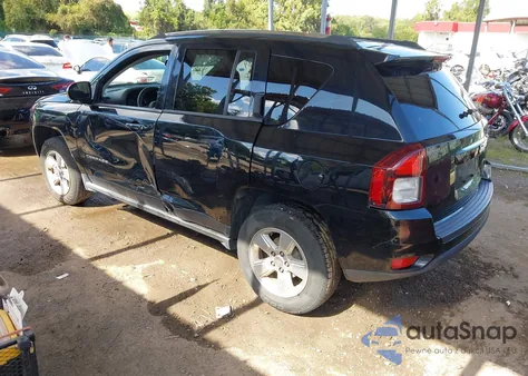 2014 Jeep Compass Sport z USA, uszkodzony, nr VIN 1C4NJCBA9ED692608